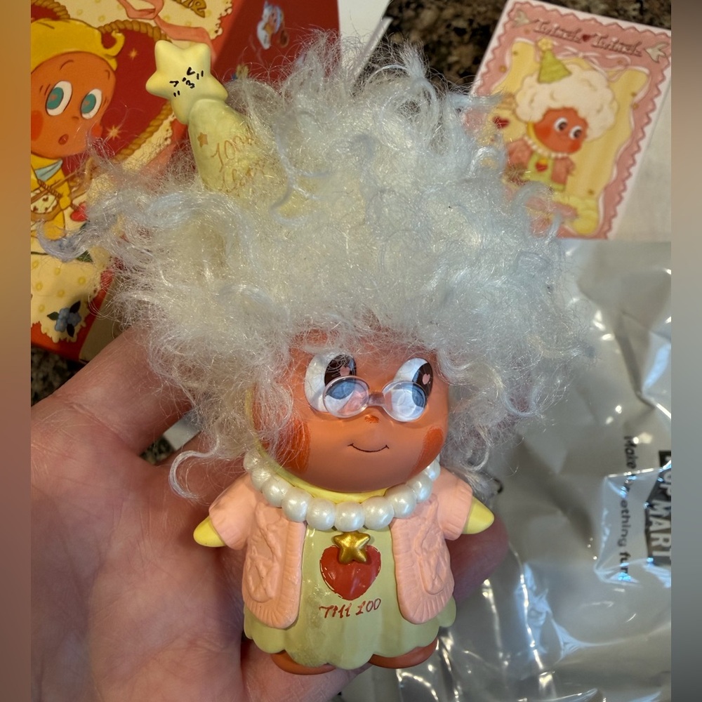 Pop Mart Twinkle Twinkle - Crush on you series *Grow grey together* - Picture 4 of 10